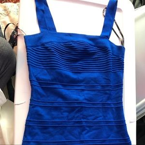 royal blue dress